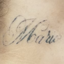 2. Oct 2018 Post 8 txt - Black Ink - Type IV - Neck